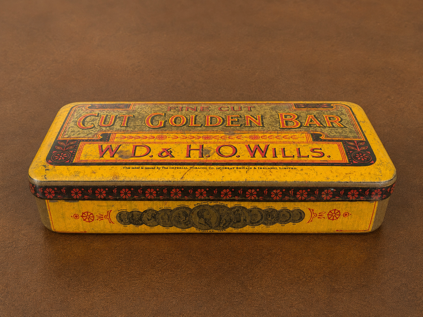 WD & HO Wills  Cut Golden Bar